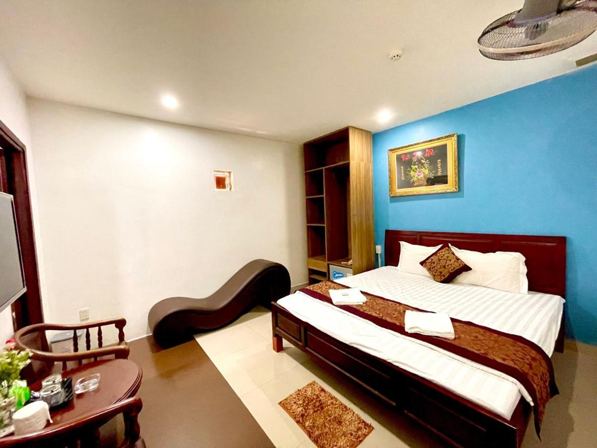Hong Phuc Hotel 2 Danang Exterior photo