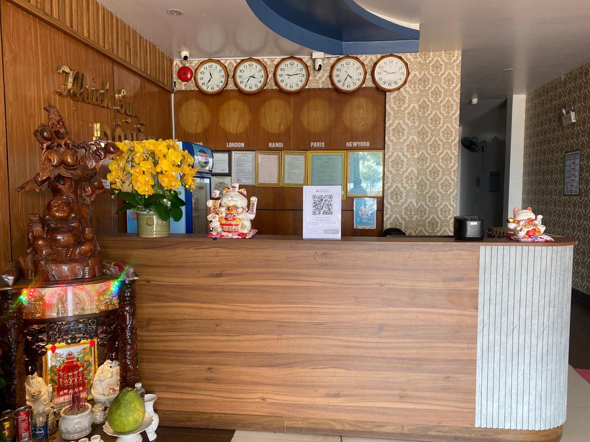 Hong Phuc Hotel 2 Danang Exterior photo